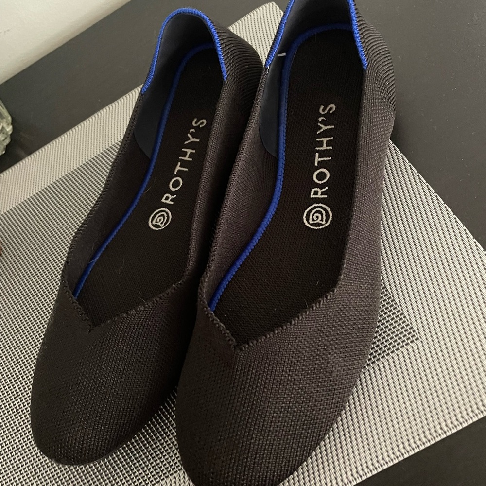 Rothy’s Black Flat